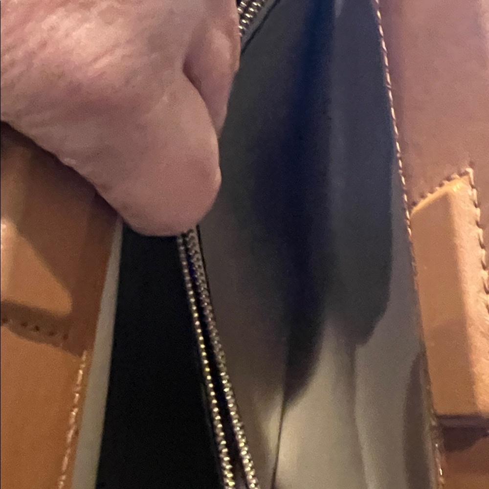 Michael Kors Meredith Medium Logo and Leather Tote Bag SEE DESCRIPTION - Picture 8 of 15